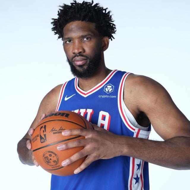 恩比德再次缺阵 76人三节落后39分!正式开始俯冲?