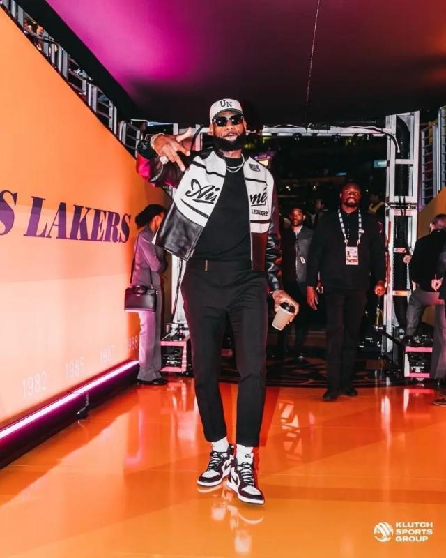 乐鱼体育-伤病报告更新！詹姆斯有望“提前”复出驰援紫金军团