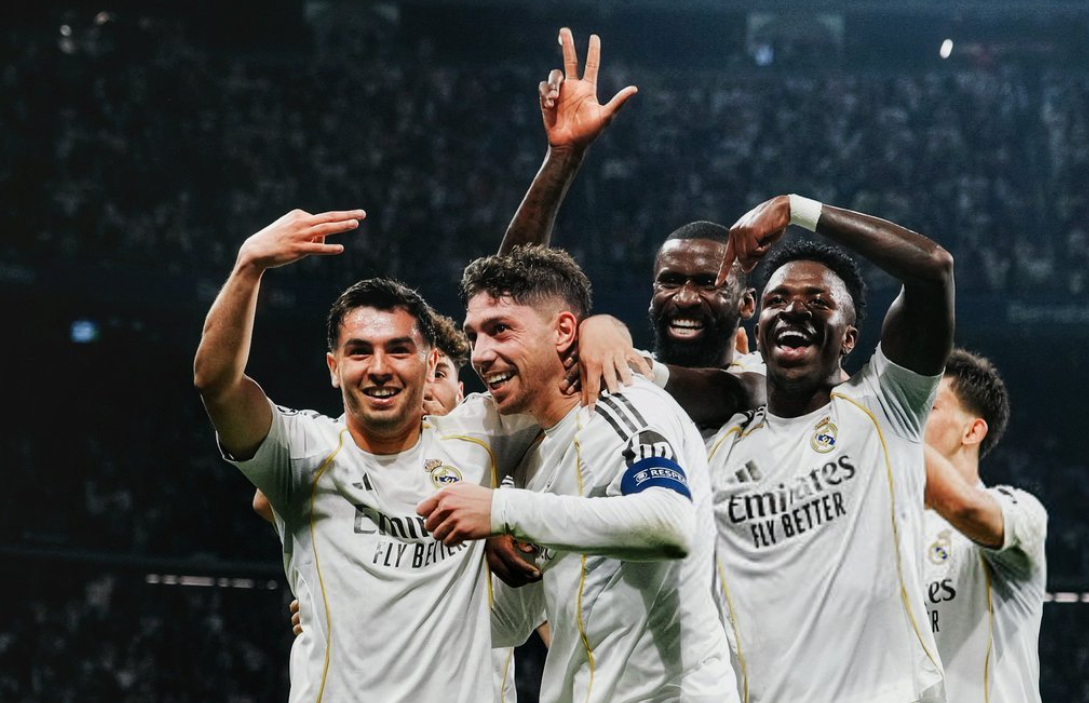 乐鱼app-欧冠神剧情：皇马横扫曼城，超级中场戴帽，瓜迪奥拉不敢相信